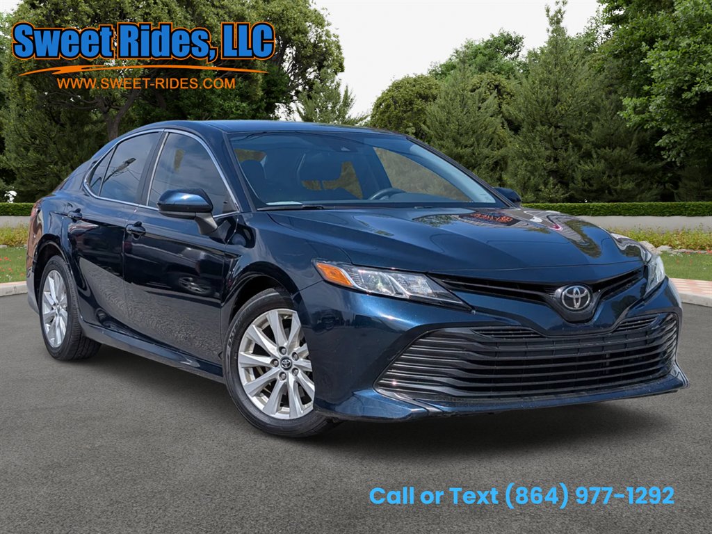 2019 Toyota Camry LE