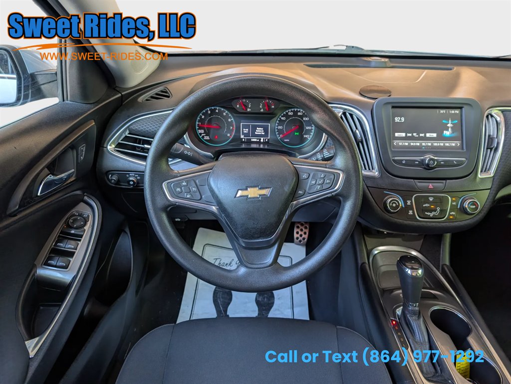 2017 Chevrolet Malibu 1LT - Photo 13
