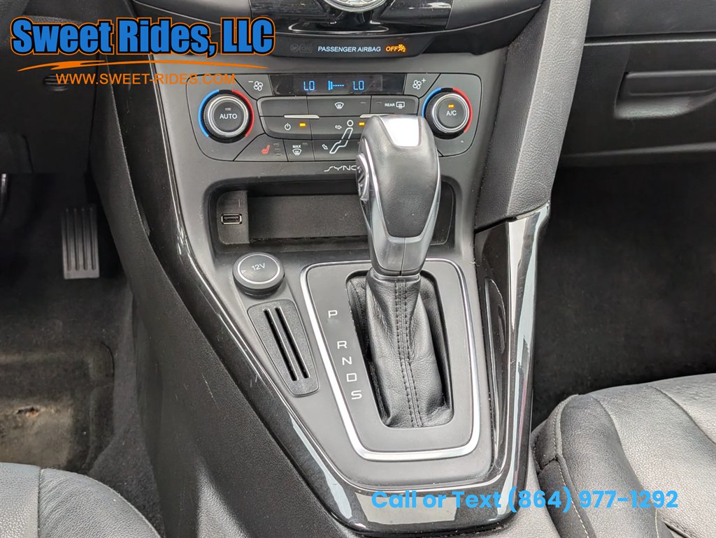2016 Ford Focus Titanium - Photo 16