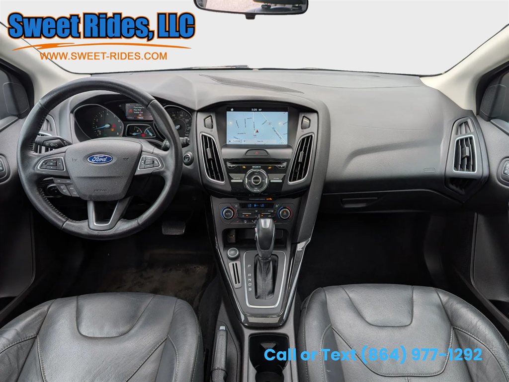 2016 Ford Focus Titanium - Photo 12