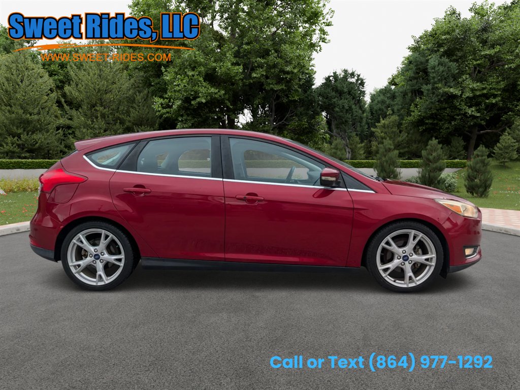 2016 Ford Focus Titanium - Photo 9