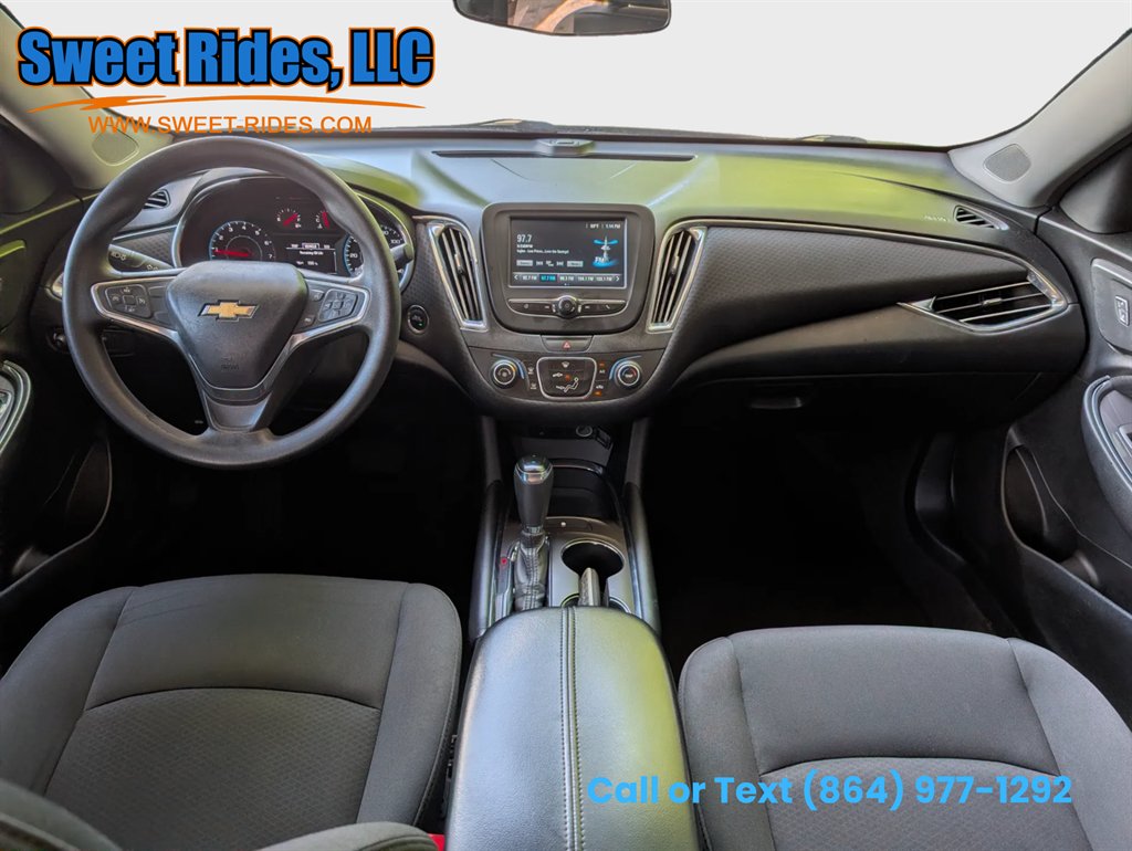 2018 Chevrolet Malibu 1LT - Photo 12