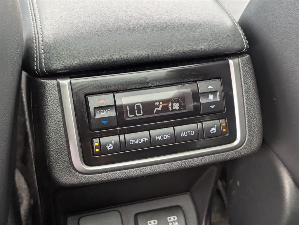 2019 Subaru Ascent Limited - Photo 26