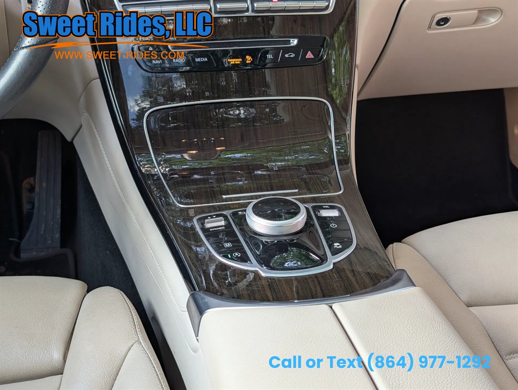 2019 Mercedes-Benz GLC GLC300 - Photo 19
